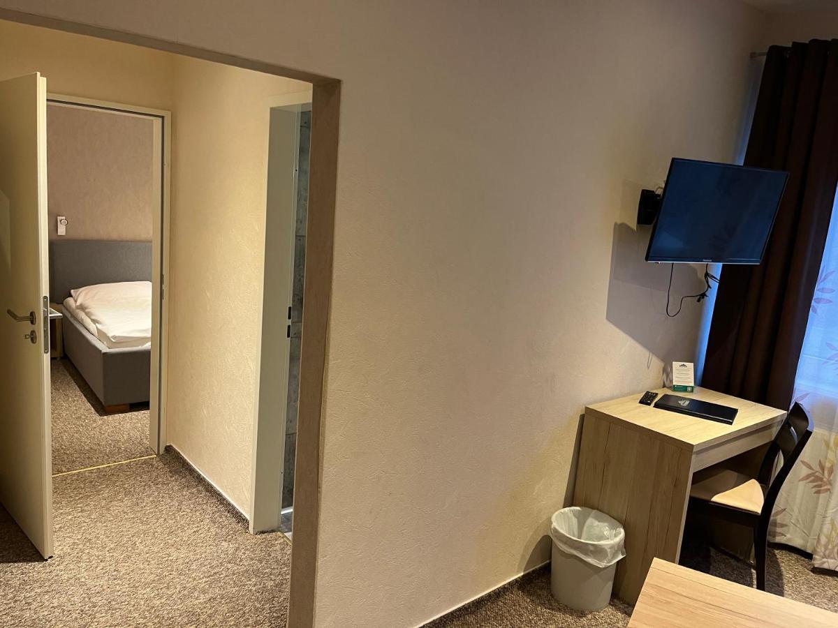 Hotel Aquarius บราวน์ชไวก์ ภายนอก รูปภาพ