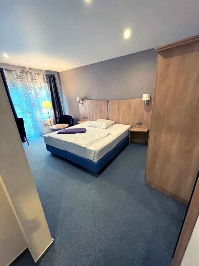 Hotel Aquarius บราวน์ชไวก์ ภายนอก รูปภาพ