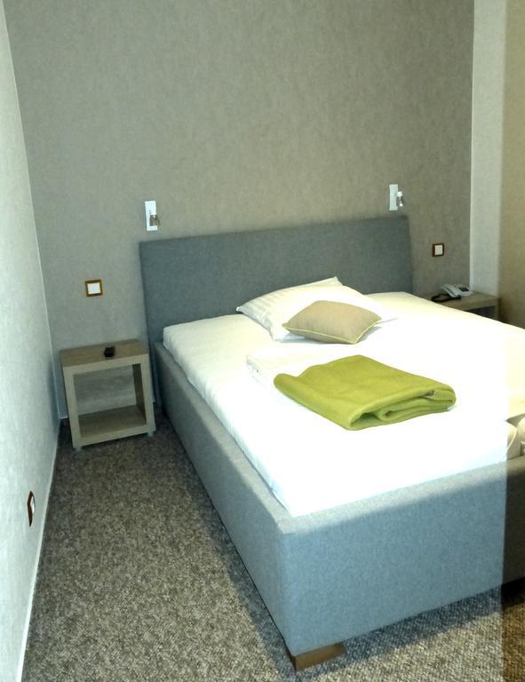 Hotel Aquarius บราวน์ชไวก์ ภายนอก รูปภาพ
